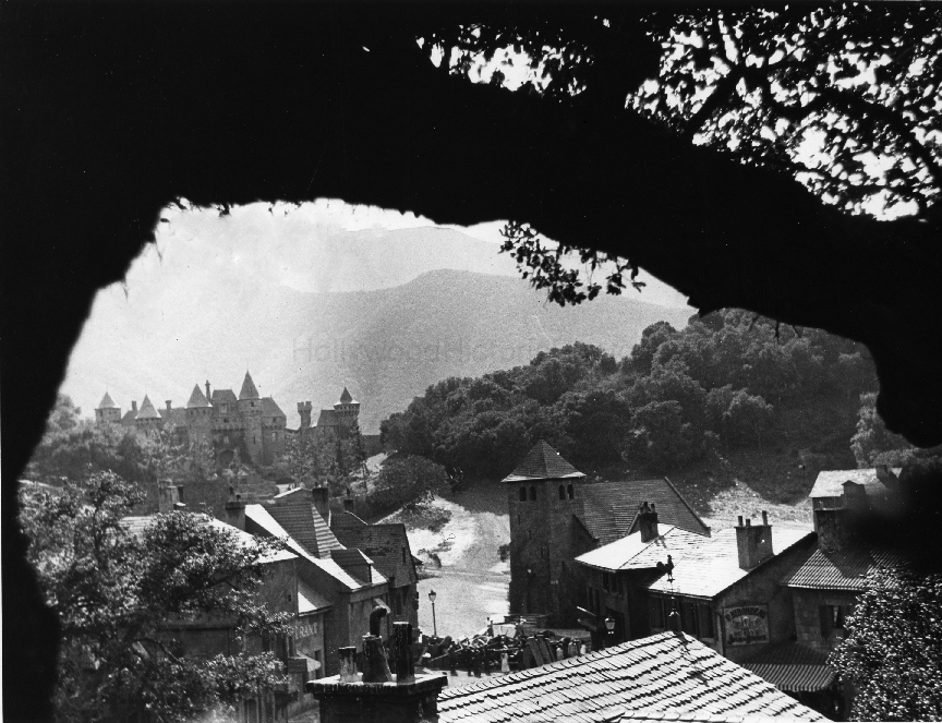 Lasky Providencia Ranch 1921 WM.jpg